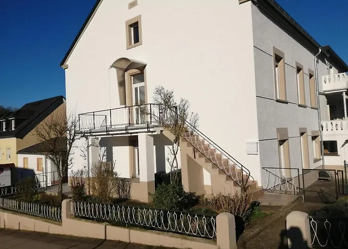 아파트 Weingut-ferienwohnung Heinz Dostert 니텔